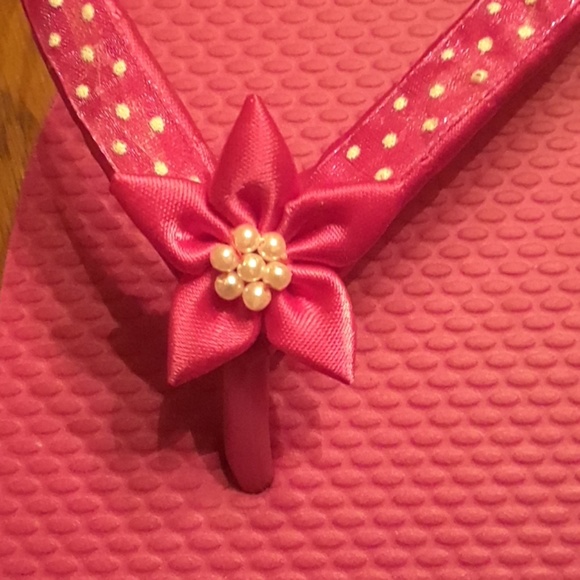 Hand made Old Navy Flip flops - Picture 4 of 4